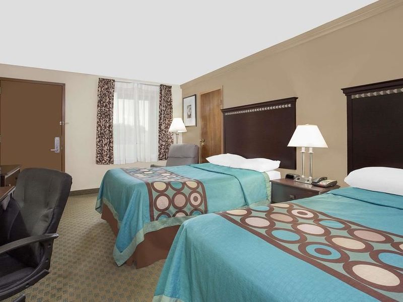 Hotel Photo 5
