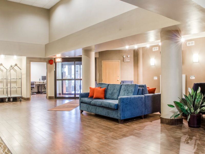 Hotel Photo 9