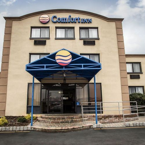 Photo of Comfort Inn Edgewater on Hudson River