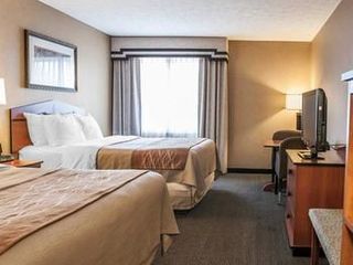 Hotel pic Comfort Inn Near Indiana Premium Outlets