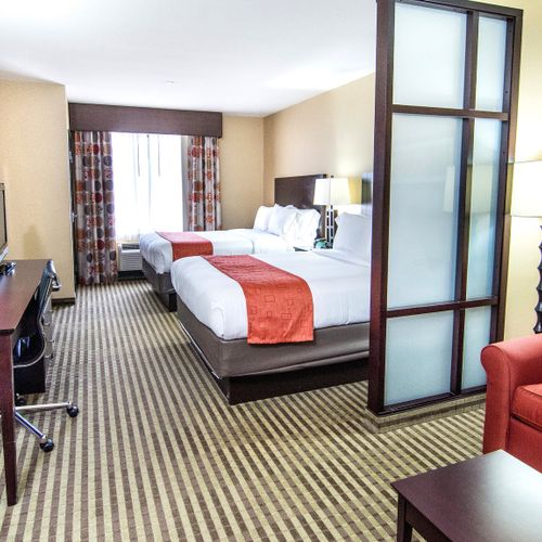 Photo of Holiday Inn Express & Suites Elkton - University Area, an IHG Hotel