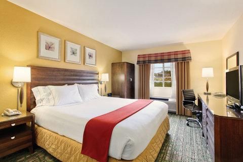 Photo of Holiday Inn Express Hotel & Suites San Diego-Escondido, an IHG Hotel