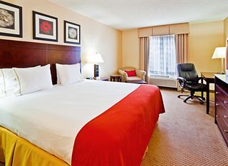 Фото отеля Holiday Inn Express Hotel & Suites Dickson, an IHG Hotel