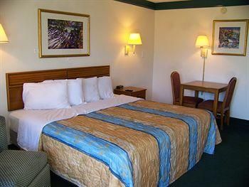 Photo of BUDGET INN AND SUITES ORLANDO WEST