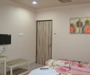 OYO 7439 Hotel Gayatri Inn Annex Khapri India