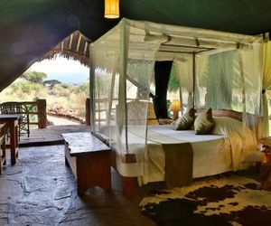 Kibo Safari Camp Amboseli Kenya