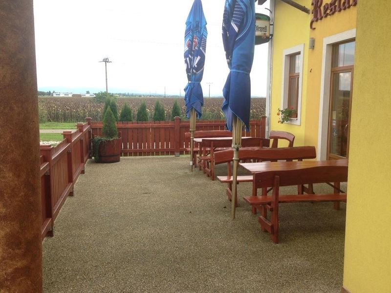Hotel Photo 8