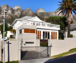 Nox Rentals - Palm Tree House Atlantic Seaboard South Africa