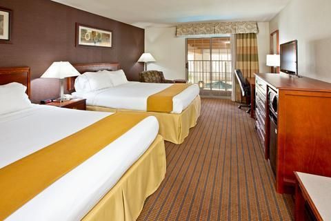 Photo of Holiday Inn Express Grand Rapids Southwest, an IHG Hotel