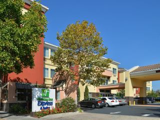 Holiday Inn Express Berkeley, an IHG Hotel