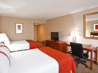 Фото отеля Holiday Inn Dayton/Fairborn I-675, an IHG Hotel