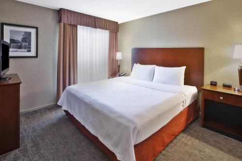 Homewood Suites Dayton-Fairborn