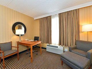 Hotel pic Comfort Inn Arlington Boulevard