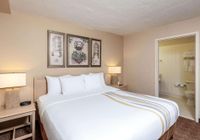 Отзывы La Quinta Inn & Suites Garden City, 3 звезды