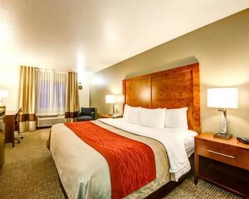 Photo of Comfort Inn Fontana