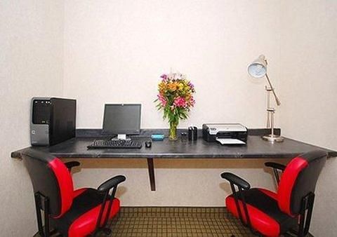 Hotel Photo 16