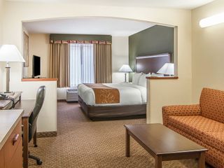 Фото отеля Holiday Inn Express & Suites Hood River, an IHG Hotel