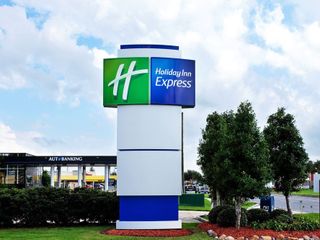Фото отеля Holiday Inn Express Harvey-Marrero, an IHG Hotel