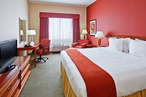 Photo of Holiday Inn Express Hotel & Suites Manchester Conference Center, an IHG Hotel