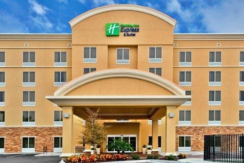 Photo of Holiday Inn Express Hotel & Suites Largo-Clearwater