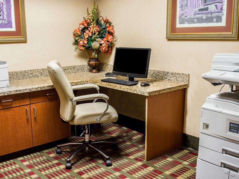 Hotel Photo 5