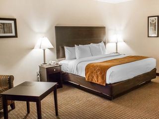 Hotel pic Comfort Suites Lewisburg