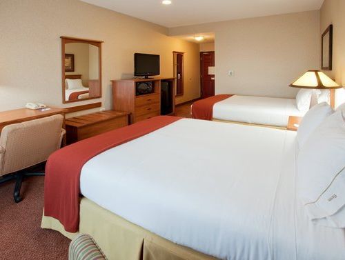 Photo of Holiday Inn Express Hotel & Suites Manteca, an IHG Hotel