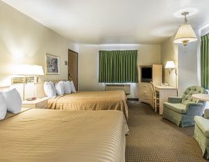 Country Inn & Suites by Radisson, Monterey Beachfront-Marina, CA Marina United States