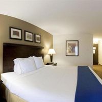 Holiday Inn Express & Suites MOULTRIE