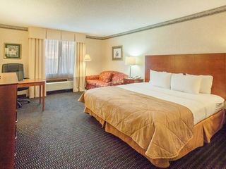 Hotel pic Clarion Hotel & Conference Center Toms River