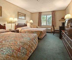 Super 8 by Wyndham Maumee Perrysburg Toledo Area Maumee United States