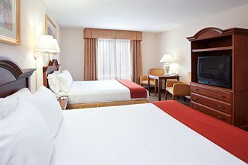 Photo of Holiday Inn Express Hotel & Suites Marion, an IHG Hotel