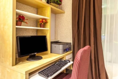 Hotel Photo 9