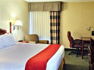 Фото отеля Quality Inn and Suites Medina- Akron West