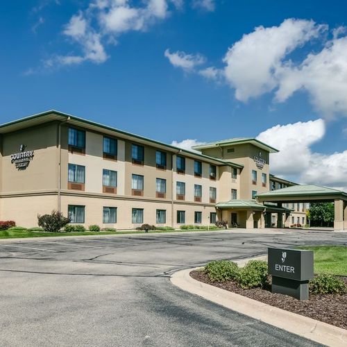Photo of Country Inn & Suites by Radisson, Madison West, WI