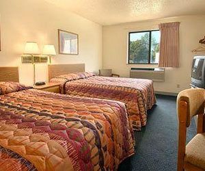 Super 8 by Wyndham New Castle New Castle United States