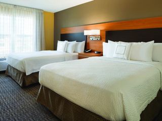 Фото отеля TownePlace Suites by Marriott Chicago Naperville