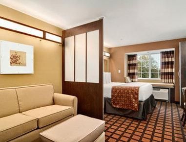 Photo of Microtel Inn & Suites by Wyndham Ozark