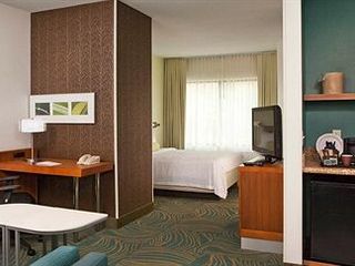 Hotel pic SpringHill Suites Boston Peabody