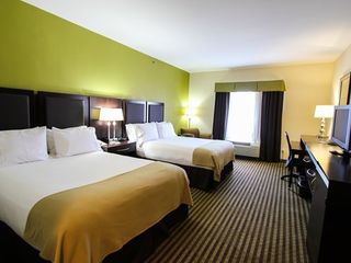 Фото отеля Holiday Inn Express Hotel & Suites Nacogdoches, an IHG Hotel
