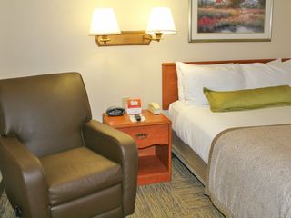 Hotel pic Candlewood Suites Syracuse-Airport, an IHG Hotel
