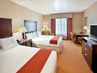 Фото отеля Holiday Inn Express Hotel & Suites Ontario, an IHG Hotel