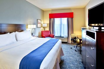 Photo of Holiday Inn Express & Suites Oak Ridge, an IHG Hotel