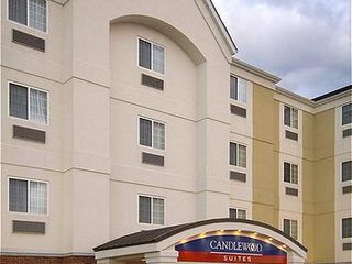 Hotel pic Candlewood Suites Pearl, an IHG Hotel