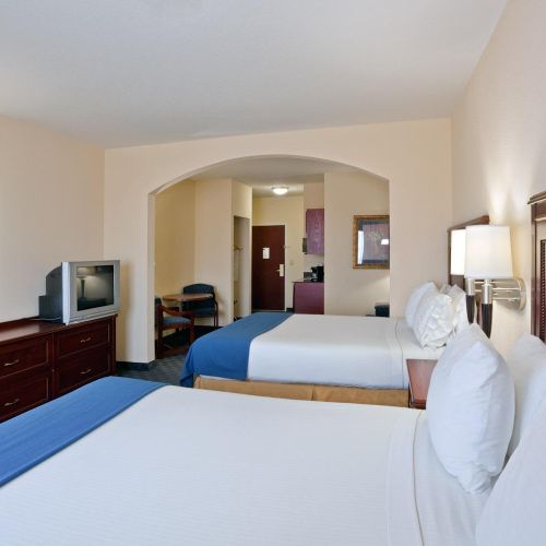 Photo of Holiday Inn Express Hotel & Suites Pampa, an IHG Hotel