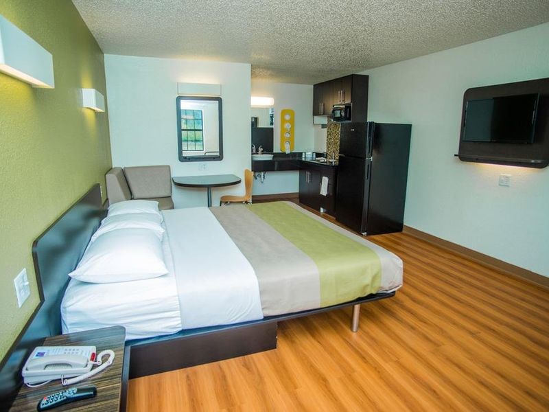 Hotel Photo 8