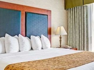 Hotel pic Baymont by Wyndham Bremerton WA