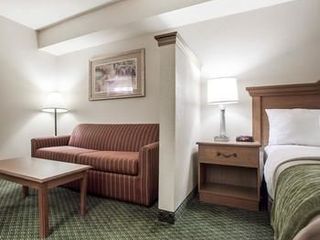 Фото отеля Comfort Inn & Suites - Chesterfield