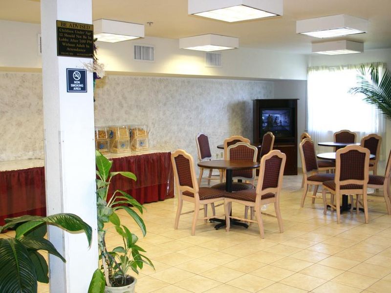 صورة الفندق 8