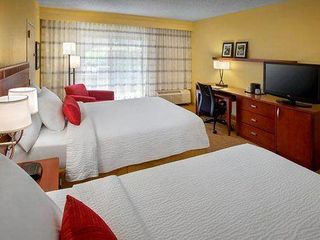 Фото отеля Courtyard by Marriott Lincroft Red Bank